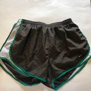 FLASH SALE  Nike Fit Dry Shorts Large